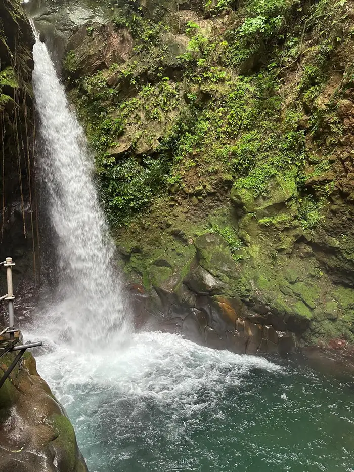 Oropendola Waterfall near Rincon de la Vieja